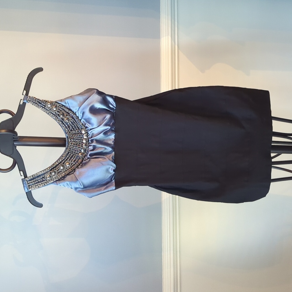 Blue/black beaded bodycon cocktail dress